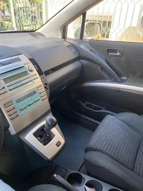 Toyota Corolla verso, снимка 5