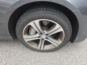 Mercedes-Benz E 400 АМГ ПАКЕТ/CARFAX/КЛИП/АМБИЕНТНО/ ОБДУХ/ПАНО/, снимка 7