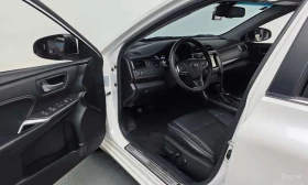 Toyota Camry * Hybrid XLE * КРАЙНА ЦЕНА ДО БЪЛГАРИЯ, снимка 10