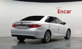 Toyota Camry * Hybrid XLE * КРАЙНА ЦЕНА ДО БЪЛГАРИЯ, снимка 2
