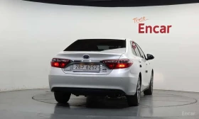 Toyota Camry * Hybrid XLE * КРАЙНА ЦЕНА ДО БЪЛГАРИЯ, снимка 4