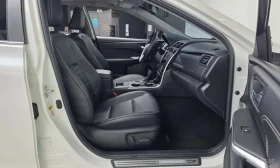 Toyota Camry * Hybrid XLE * КРАЙНА ЦЕНА ДО БЪЛГАРИЯ, снимка 11