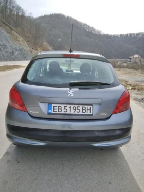 Peugeot 207 1.4i 75 hp 2008г, снимка 3