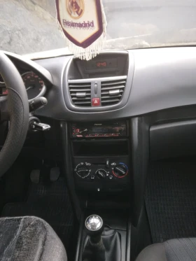 Peugeot 207 1.4i 75 hp 2008г, снимка 8