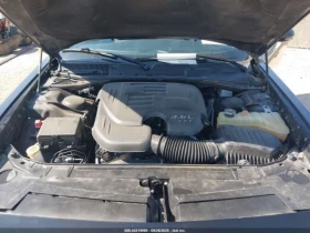 Dodge Challenger 3.6* V6* 8ZF* ПОДГРЕВ* КАМЕРА* КЕЙЛЕС* LANE* ASSIS - 23900 лв. / 12219.88 € - 17107527 12