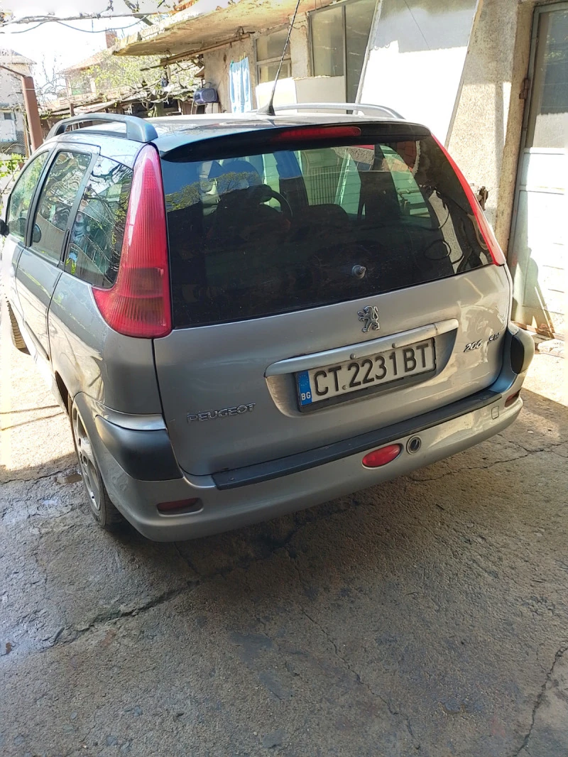 Peugeot 206, снимка 5 - Автомобили и джипове - 40377765