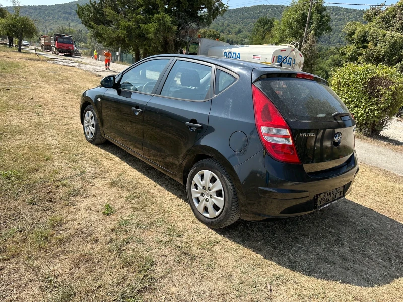 Hyundai I30, снимка 6 - Автомобили и джипове - 47396773