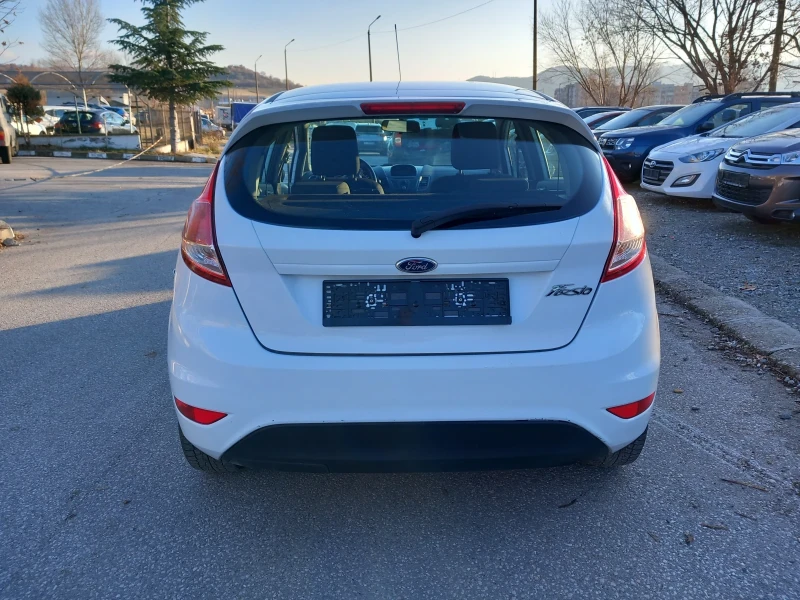 Ford Fiesta 1.5 tdci, снимка 3 - Автомобили и джипове - 48436271