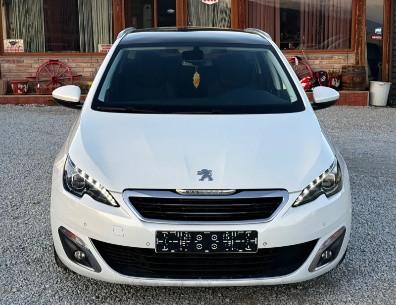 Peugeot 308 SW 1.6 eHDI Пано Кам Кейлесс, снимка 5 - Автомобили и джипове - 48952018