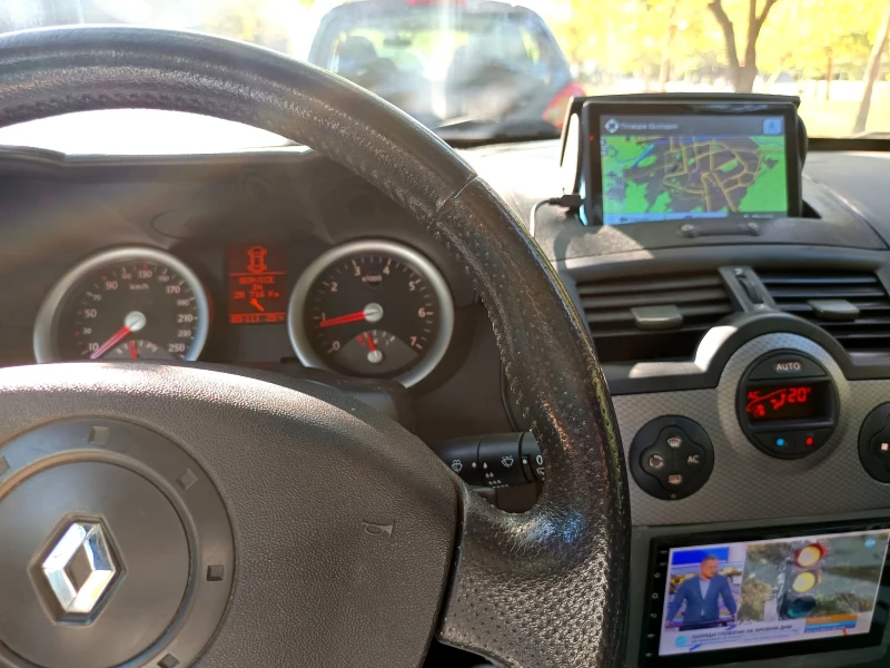 Renault Megane 1, 9 Vinetka , снимка 7 - Автомобили и джипове - 52683294