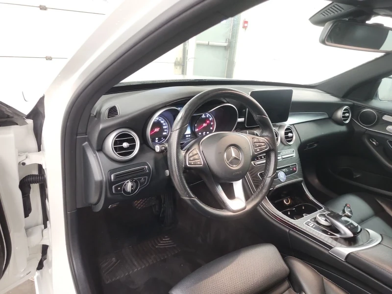 Mercedes-Benz C 300 4Matic* Подгрев* Пано* Камера, снимка 7 - Автомобили и джипове - 52317859