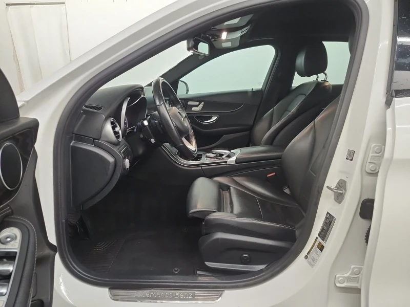 Mercedes-Benz C 300 4Matic* Подгрев* Пано* Камера, снимка 6 - Автомобили и джипове - 52317859