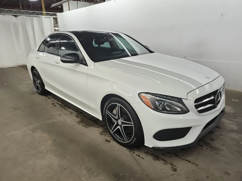 Mercedes-Benz C 300 4Matic* Подгрев* Пано* Камера, снимка 2 - Автомобили и джипове - 52317859