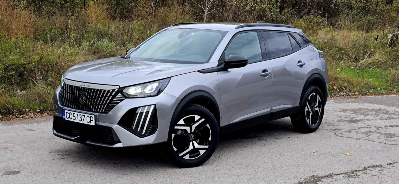 Peugeot 2008 Ексклузивен автомобил; Пробегът е 100% реален!, снимка 4 - Автомобили и джипове - 52203853