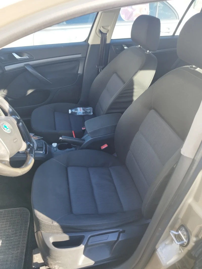 Skoda Octavia Октавия , снимка 9 - Автомобили и джипове - 52552561