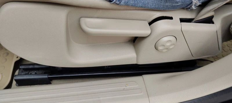 Audi A6 2.0TDI+ + + + , снимка 10 - Автомобили и джипове - 52663730