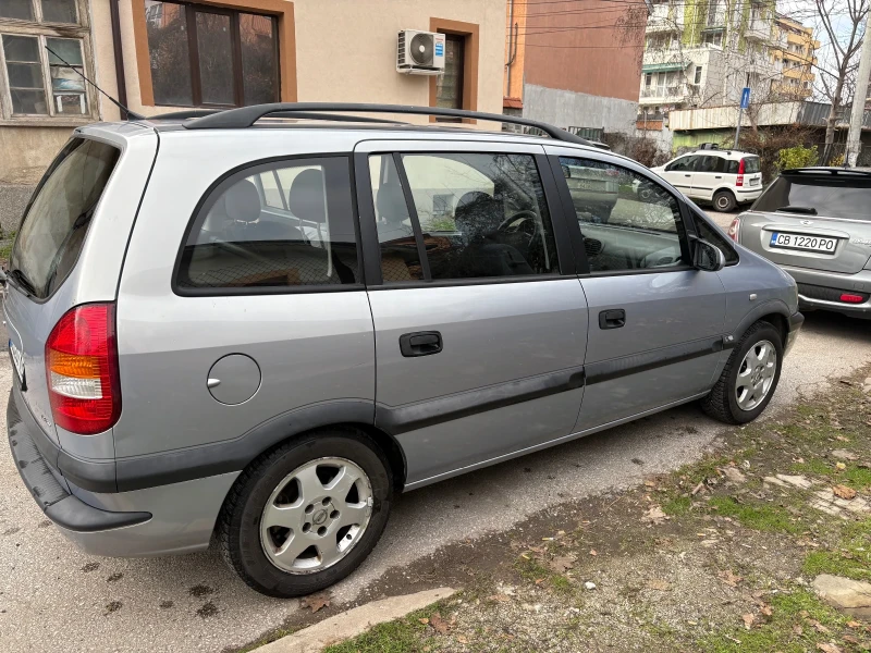 Opel Zafira 1.8, снимка 5 - Автомобили и джипове - 52773940