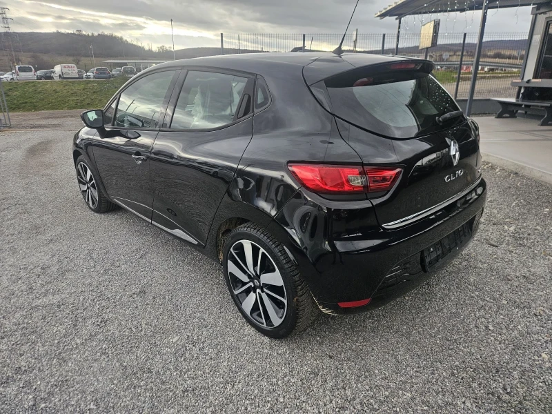 Renault Clio 1.5 DCI , снимка 7 - Автомобили и джипове - 52968138