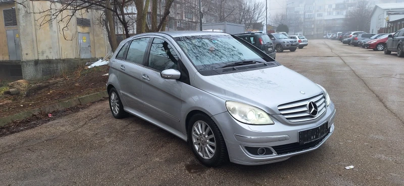 Mercedes-Benz B 200 2.0cdi, снимка 2 - Автомобили и джипове - 53027435