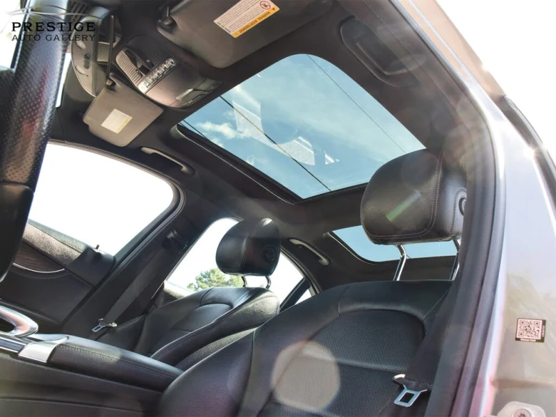 Mercedes-Benz C 300 4MATIC* LUXURY* HEAD-UP* АвтоКредит(ЦЕНА ДО БГ), снимка 9 - Автомобили и джипове - 53500884