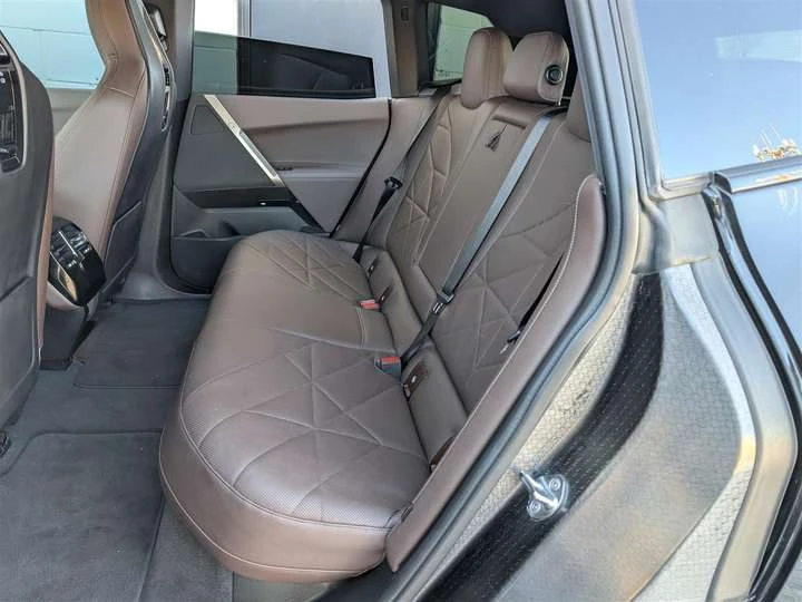 BMW iX XDRIVE50 - NAVI - LEATHER - TECH FEATURES, снимка 17 - Автомобили и джипове - 53558370