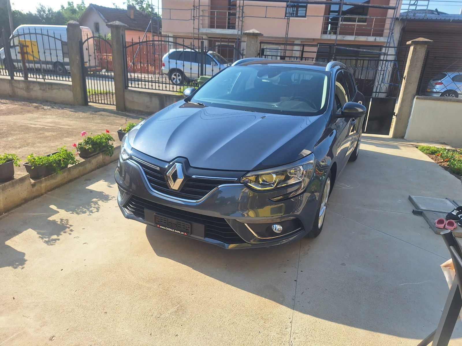 Renault Megane ШВЕЙЦАРИЯ TCE130к.с. АВТОМАТИК  - изображение 10