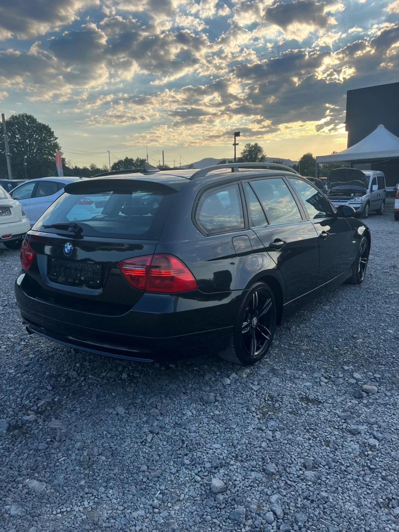 BMW 320 2.0d - изображение 5