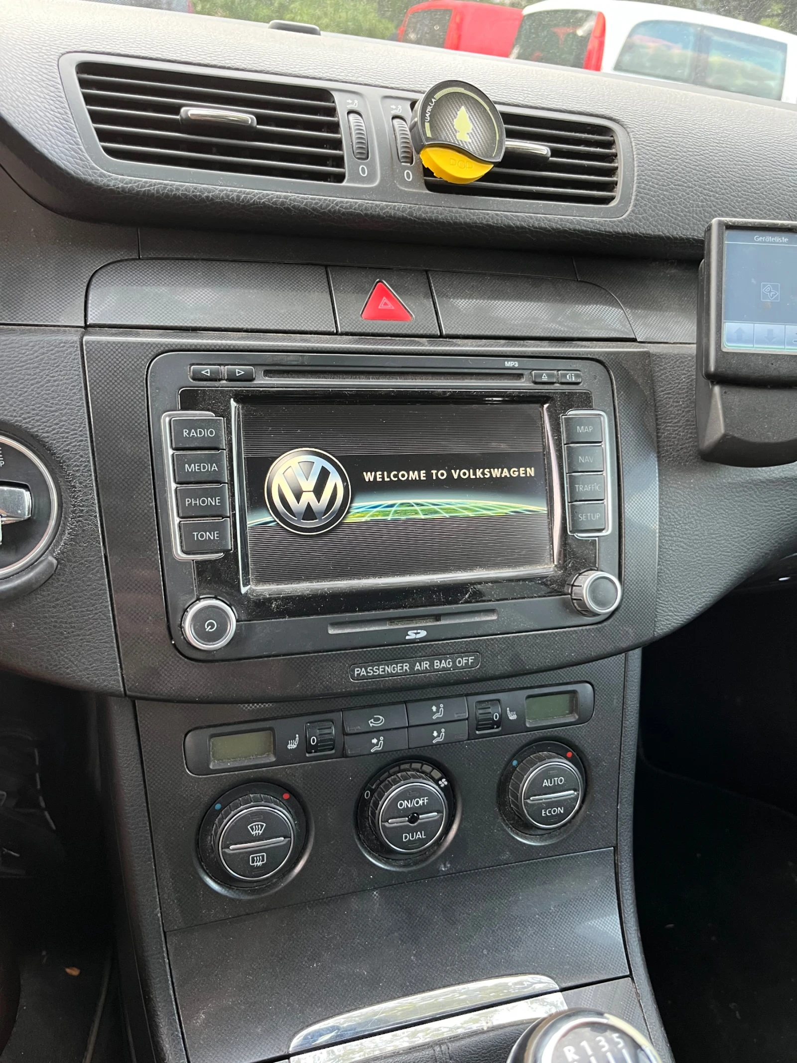 VW Passat 1.9TDI 105 - изображение 9