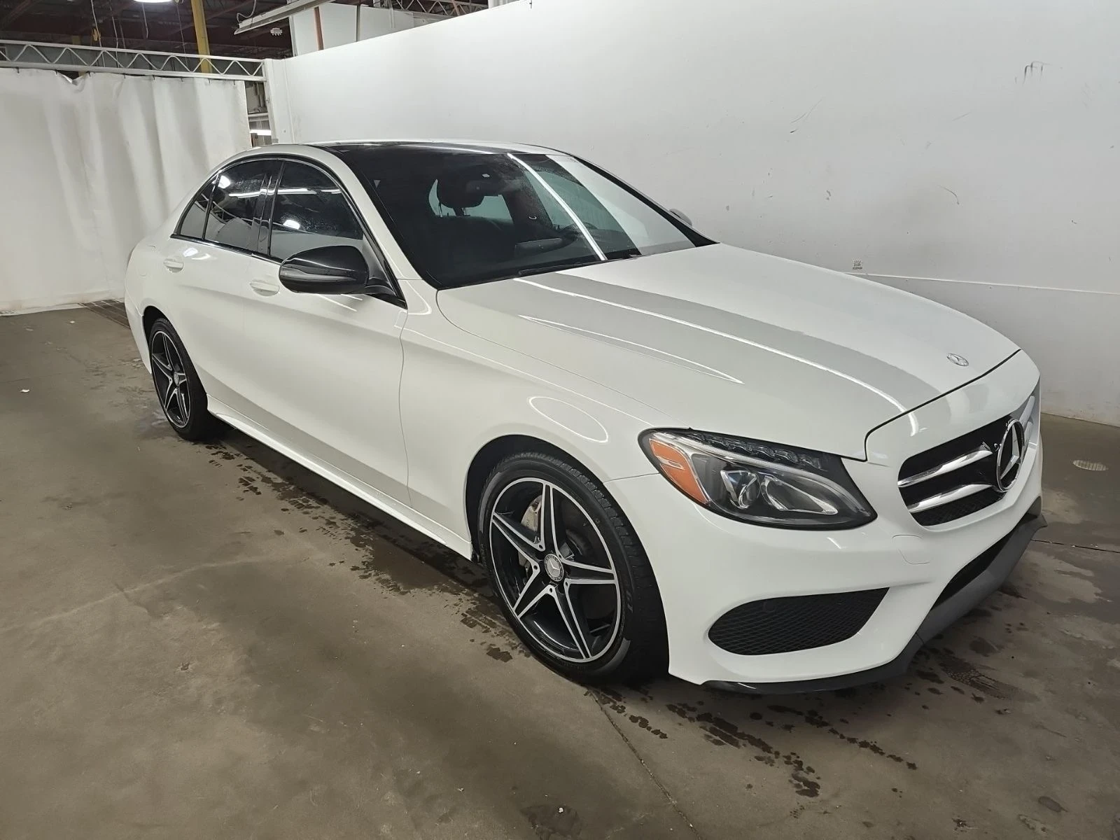 Mercedes-Benz C 300 4Matic* Подгрев* Пано* Камера - изображение 2