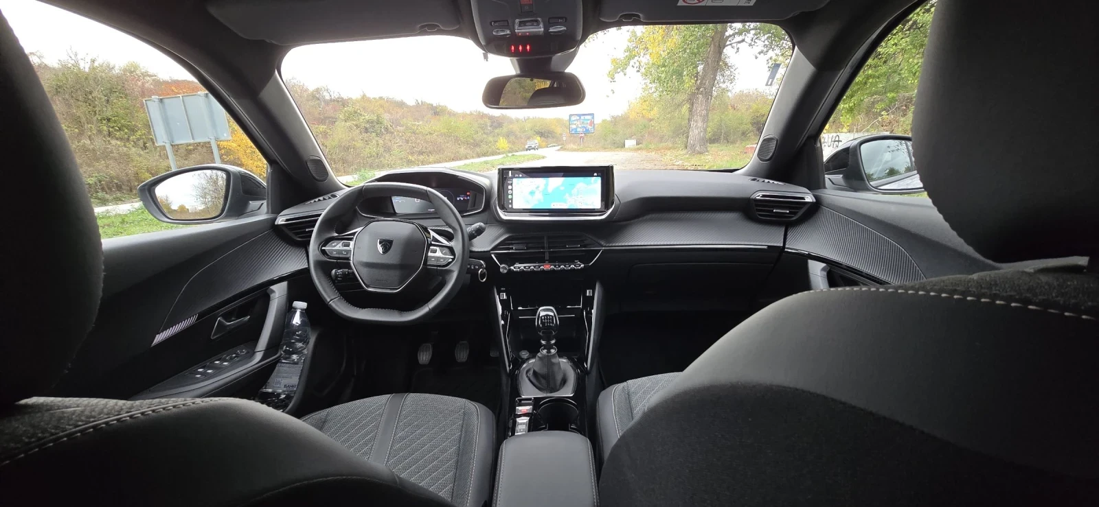 Peugeot 2008 5600км. 2024г. Чисто нова - изображение 10