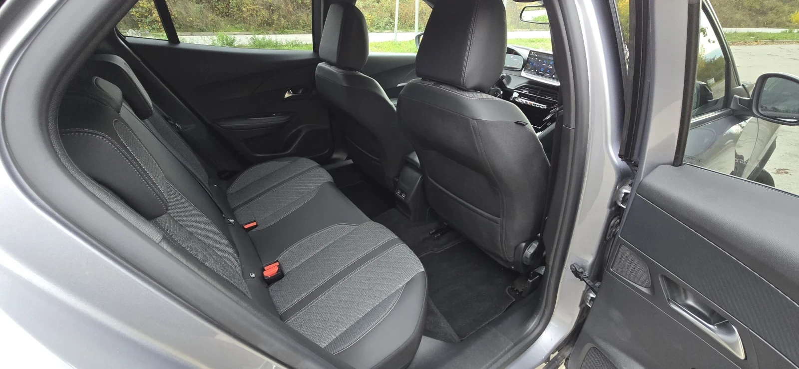 Peugeot 2008 5600. 2024.   | Mobile.bg   13