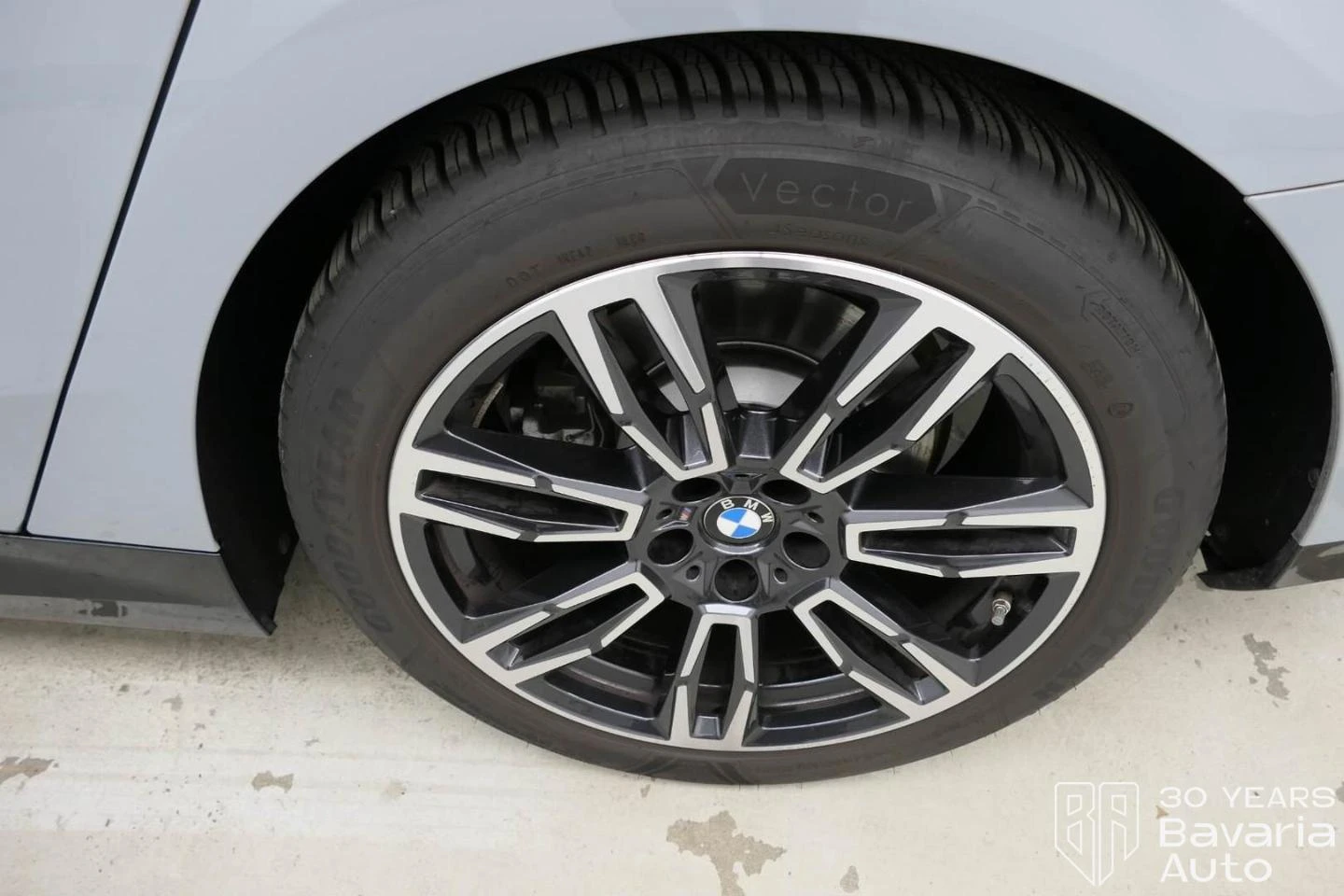BMW 520 i Touring M Sport Paket Steptronic | Mobile.bg   12