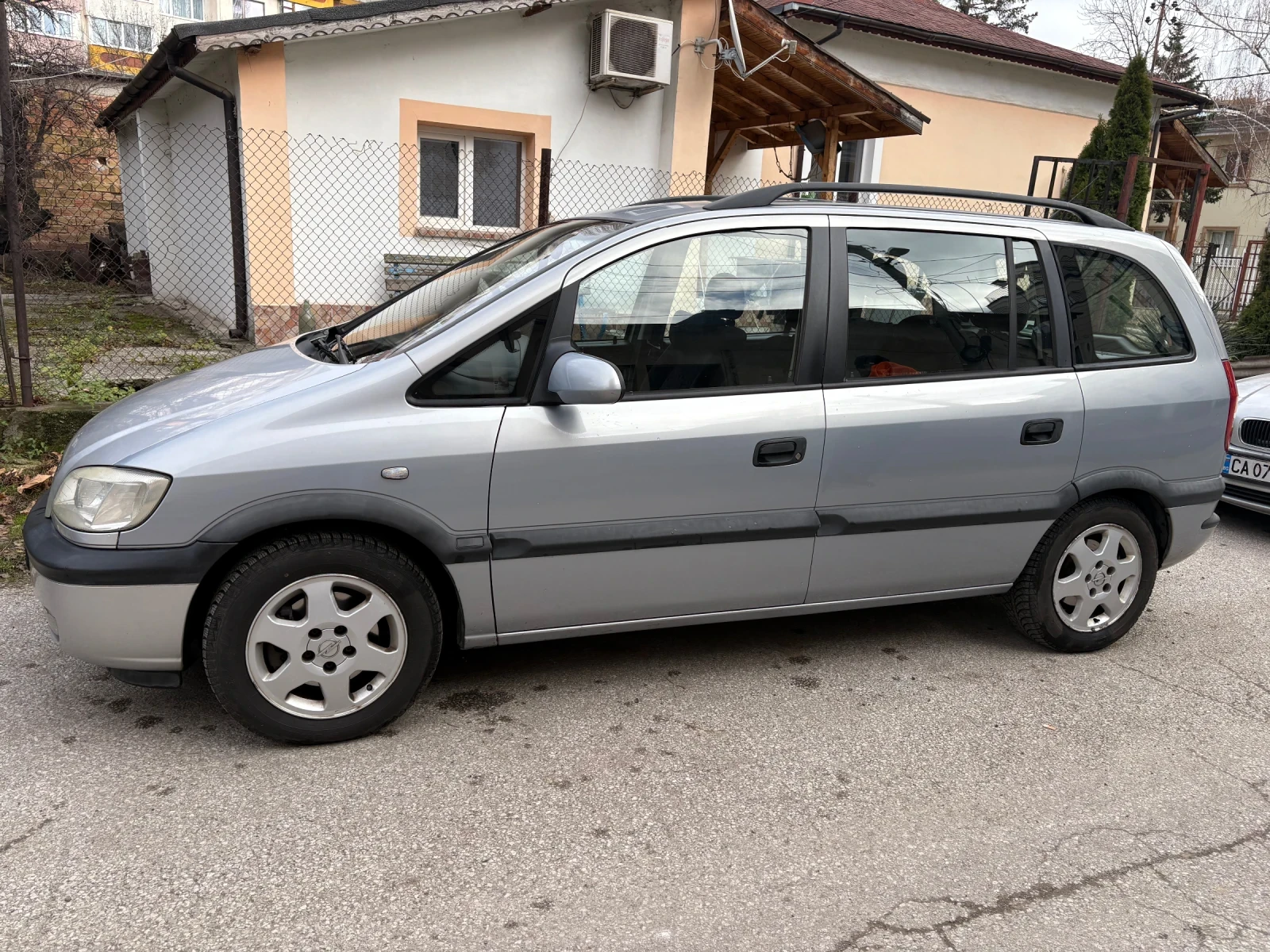 Opel Zafira 1.8 - изображение 4