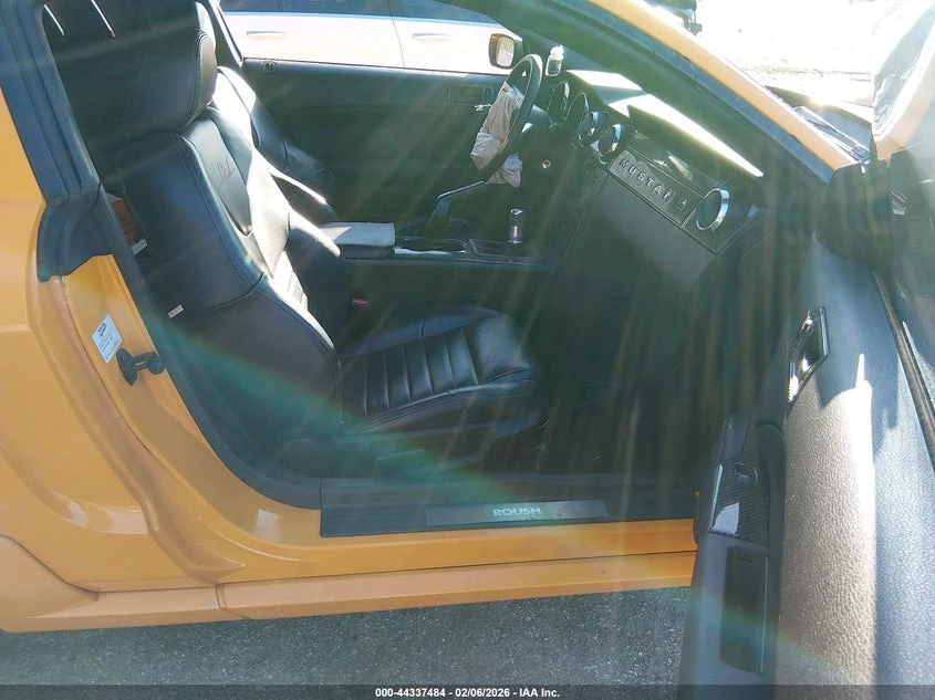 Ford Mustang GT Deluxe - изображение 5