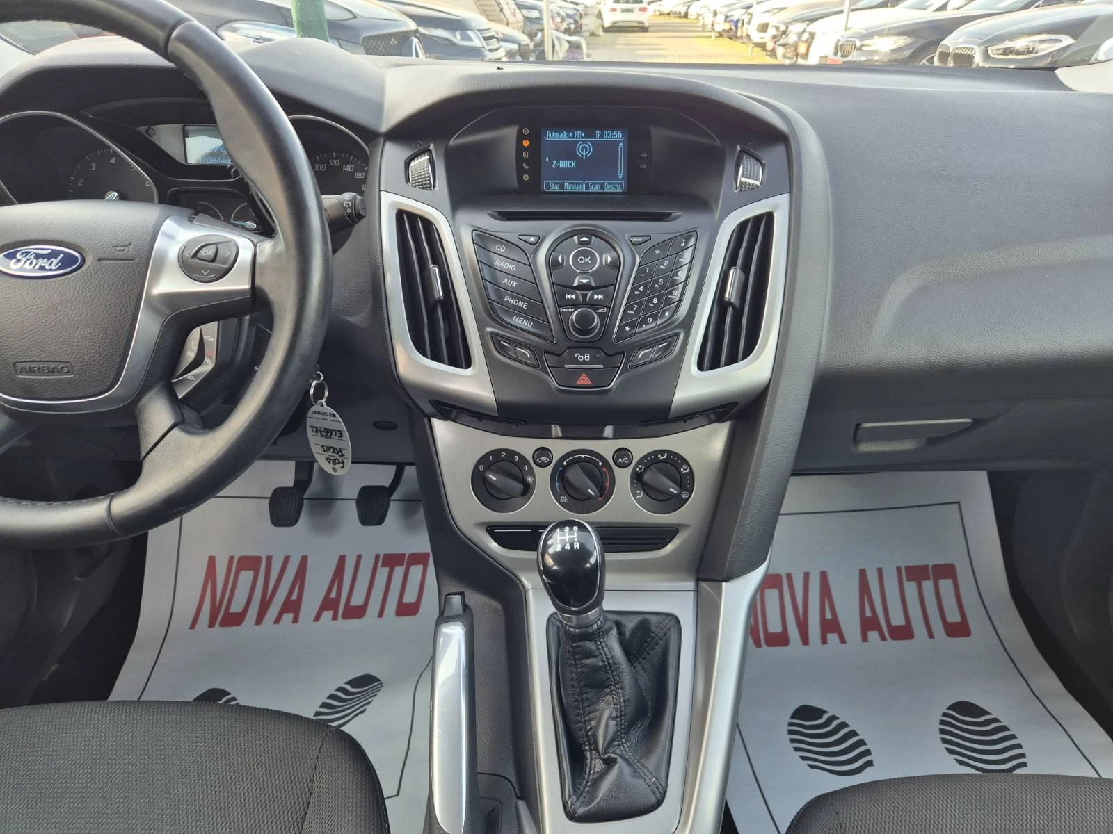 Ford Focus 1.6i-105кс-170000км, снимка 10 - Автомобили и джипове - 53852385