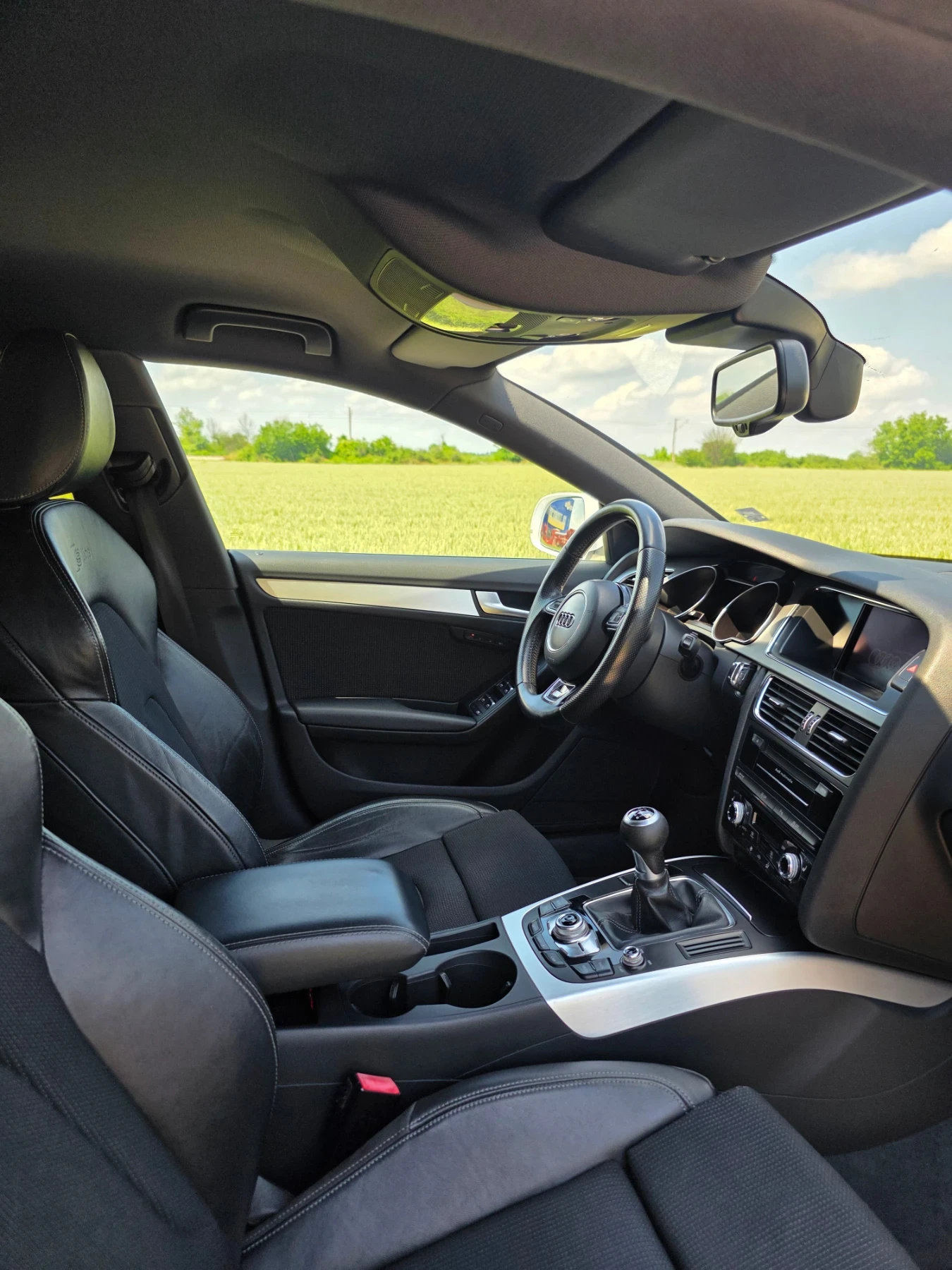 Audi A5 * S-LINE* 4x4* FULL* 2.0TDI* , снимка 12 - Автомобили и джипове - 54813798