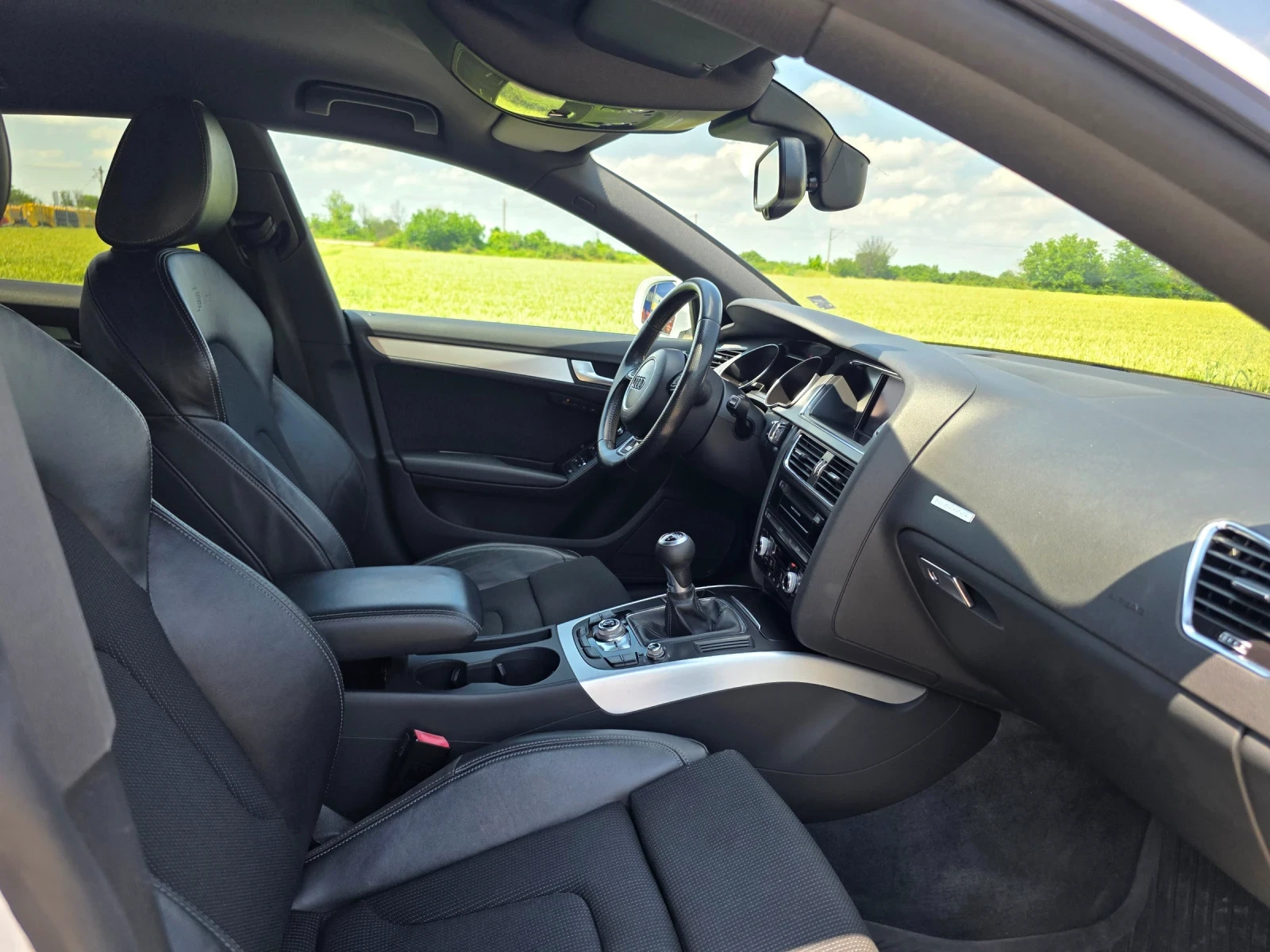 Audi A5 * S-LINE* 4x4* FULL* 2.0TDI* , снимка 15 - Автомобили и джипове - 54813798