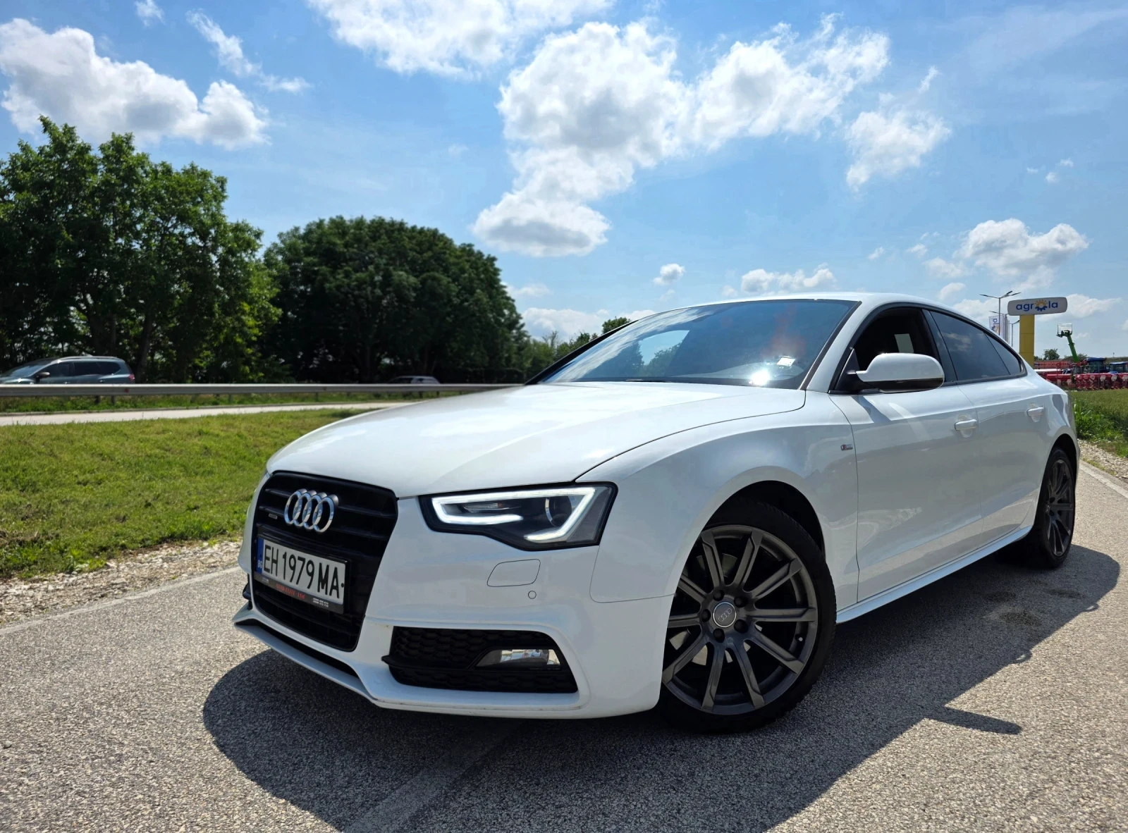 Audi A5 * S-LINE* 4x4* FULL* 2.0TDI* , снимка 10 - Автомобили и джипове - 54813798