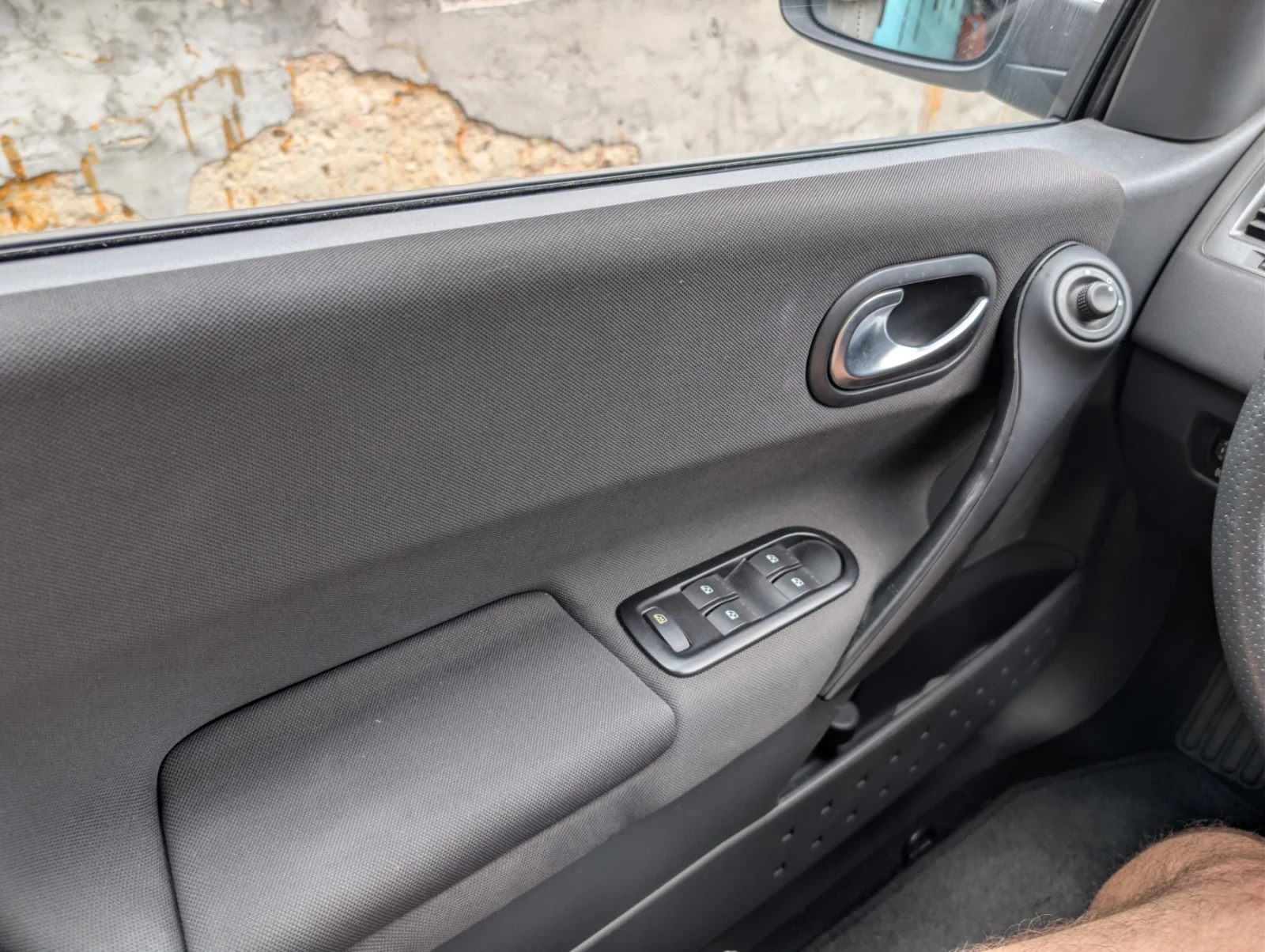 Renault Megane, снимка 8 - Автомобили и джипове - 55008388