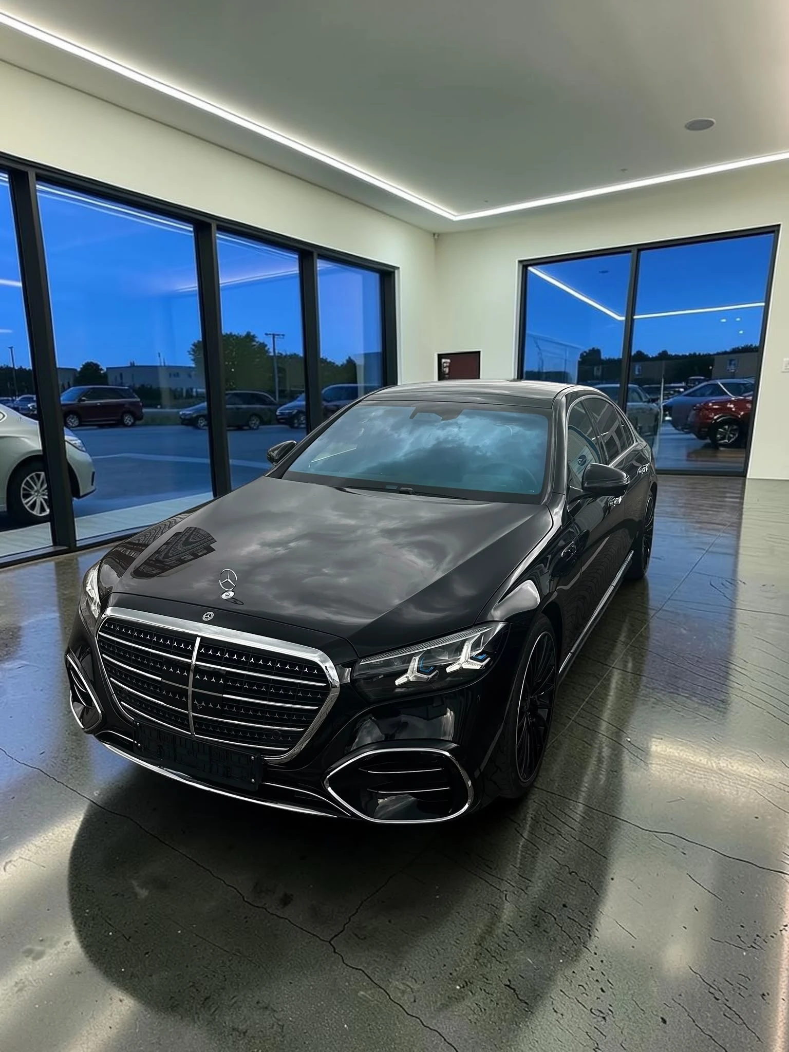 Mercedes-Benz S 580 L* AMG* 4M* MY27* Full* ЛИЗИНГ, снимка 3 - Автомобили и джипове - 55401839