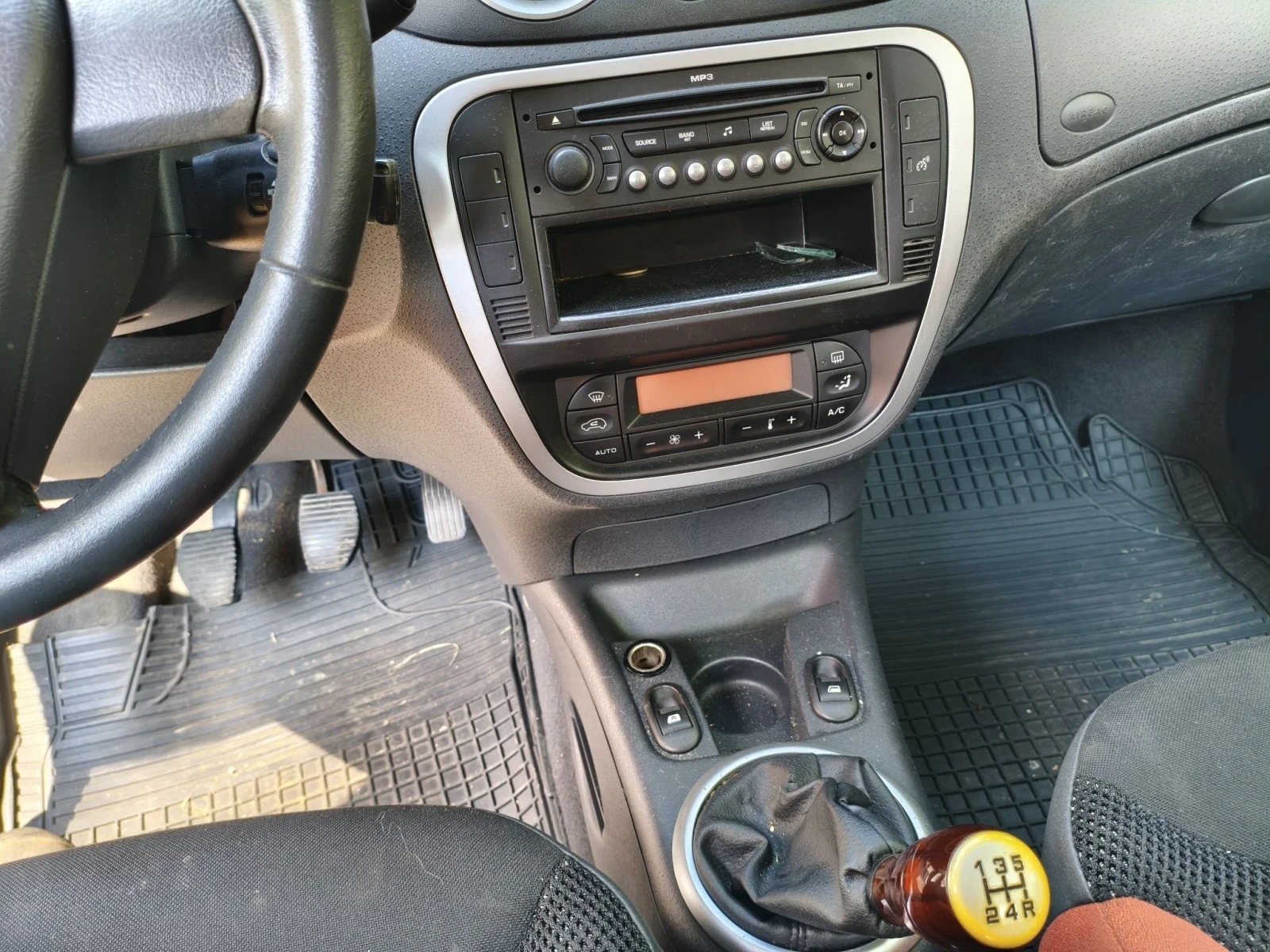 Citroen C2, снимка 9 - Автомобили и джипове - 55908097