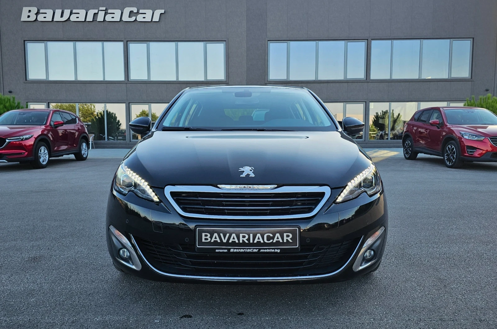 Peugeot 308 1, 6 Blue-HDI/NAVI/LED/Euro 6, снимка 2 - Автомобили и джипове - 55837058