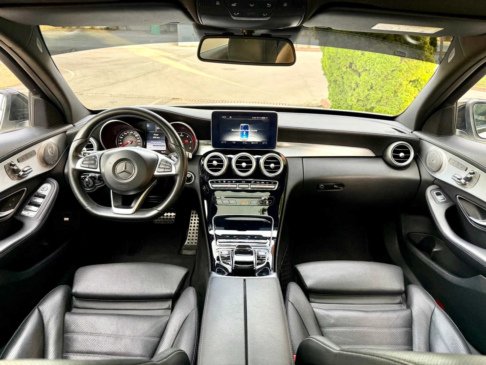 Mercedes-Benz C 250 AMG Line* Shadow Line* 4Matic* Distr* Line assist, снимка 8 - Автомобили и джипове - 55944562
