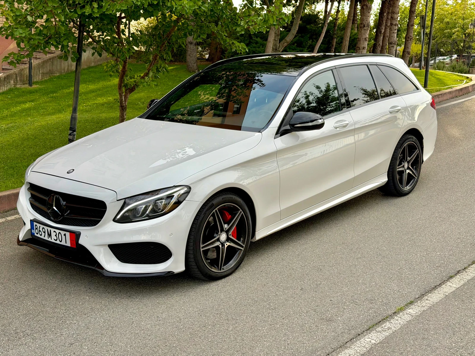 Mercedes-Benz C 250 AMG Line* Shadow Line* 4Matic* Distr* Line assist