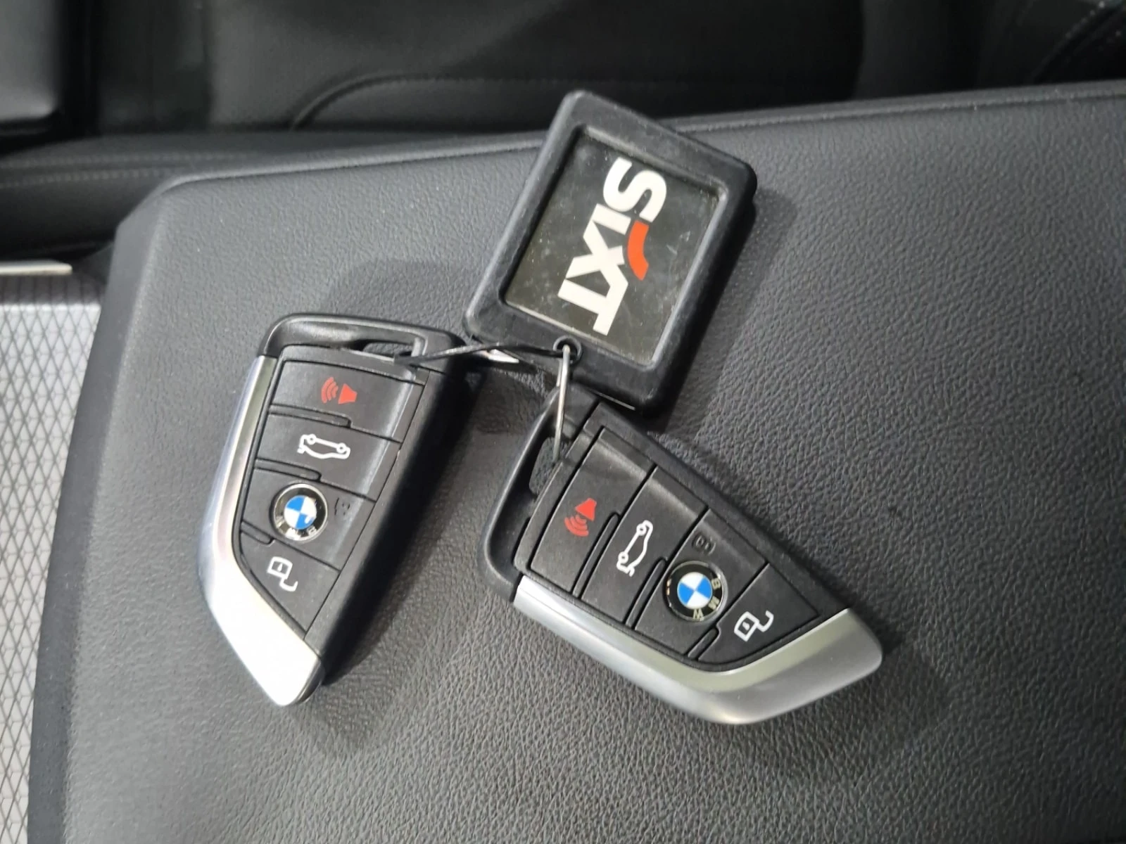BMW 330 * 330I XDRIVE * АВТОКРЕДИТ БЕЗ ПЪРВОНАЧАЛНА ВНОСКА, снимка 8 - Автомобили и джипове - 56137362