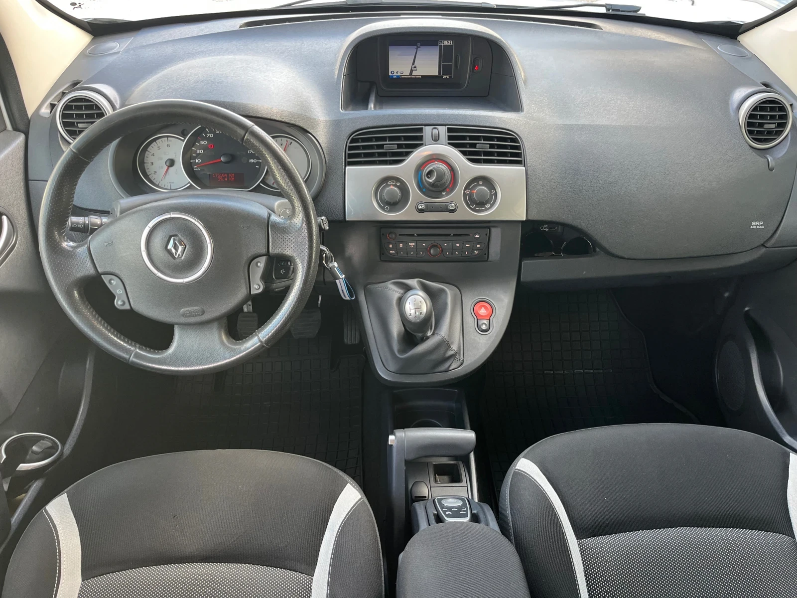 Renault Kangoo 1.5Dci РЕГИСТРИРАН и Обслужен, снимка 8 - Автомобили и джипове - 56616809