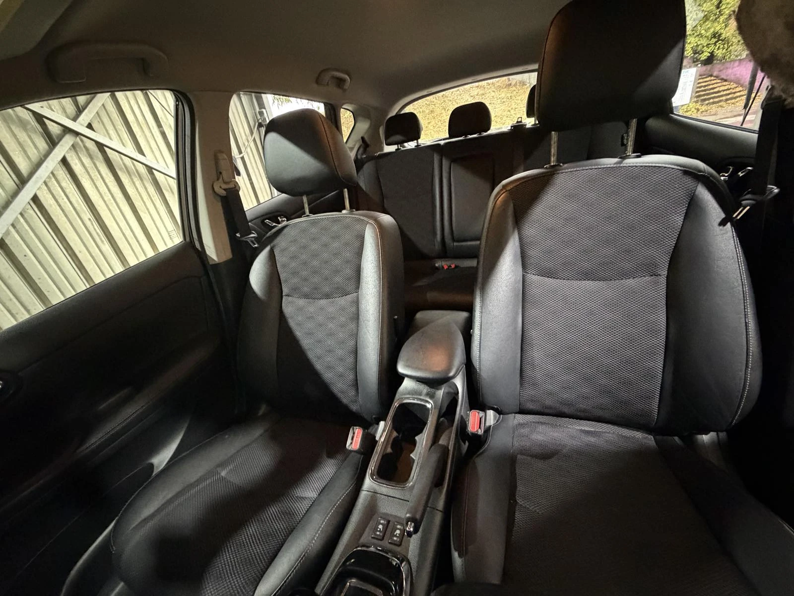 Nissan Pulsar tecna, снимка 10 - Автомобили и джипове - 56740615