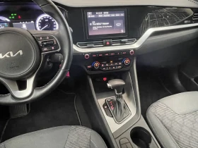 Kia Niro 1.6PHEV/141HP/EDITION-7/CAM/LED/NAVI/CPLAY/685q, снимка 9