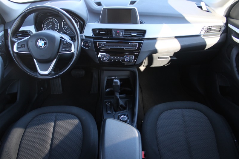 BMW X1 xDrive18d, снимка 6 - Автомобили и джипове - 40536849