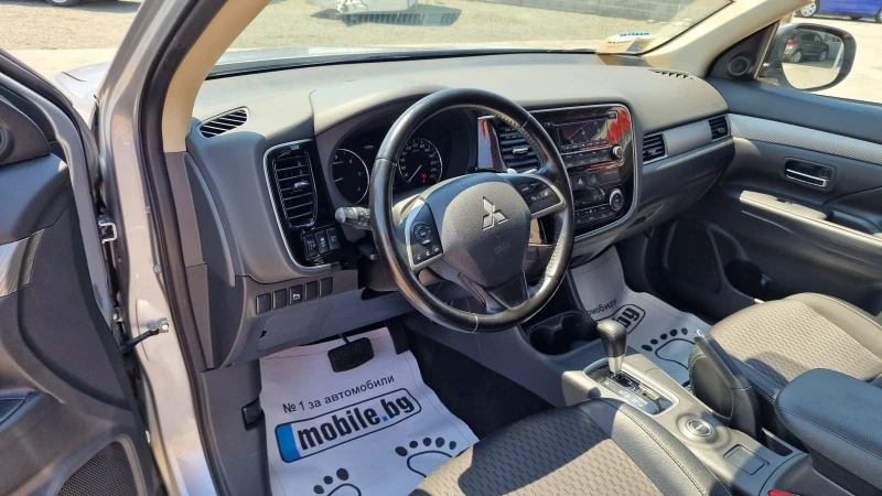 Mitsubishi Outlander 2.2 DID AWD, снимка 7 - Автомобили и джипове - 43193720